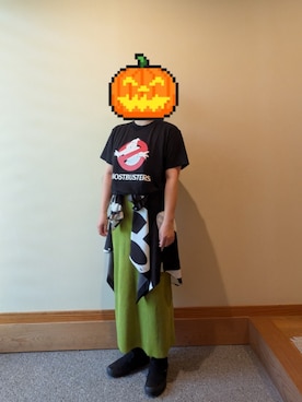「アイテム（スリッポン）」を使った、mcrcさん（レディース・150cm）の秋コーディネート