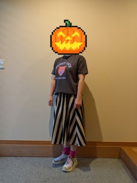 「アイテム（レッグウェア）」を使った、mcrcさん（レディース・150cm）の秋コーディネート