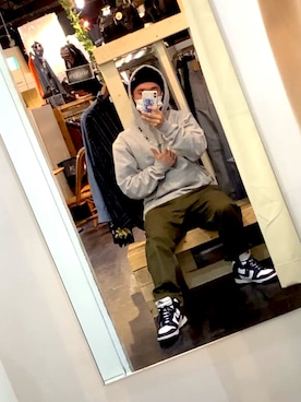 「BEN DAVIS（ベンデイビス）のアイテム（ニットキャップ/ビーニー）」を使った、Toモきさん（メンズ・170cm）の冬コーディネート