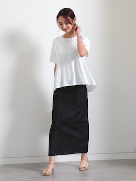 「woadblue（ウォードブルー）のアイテム（スカート）」を使った、NATSUKIさん（レディース・166cm）の春コーディネート