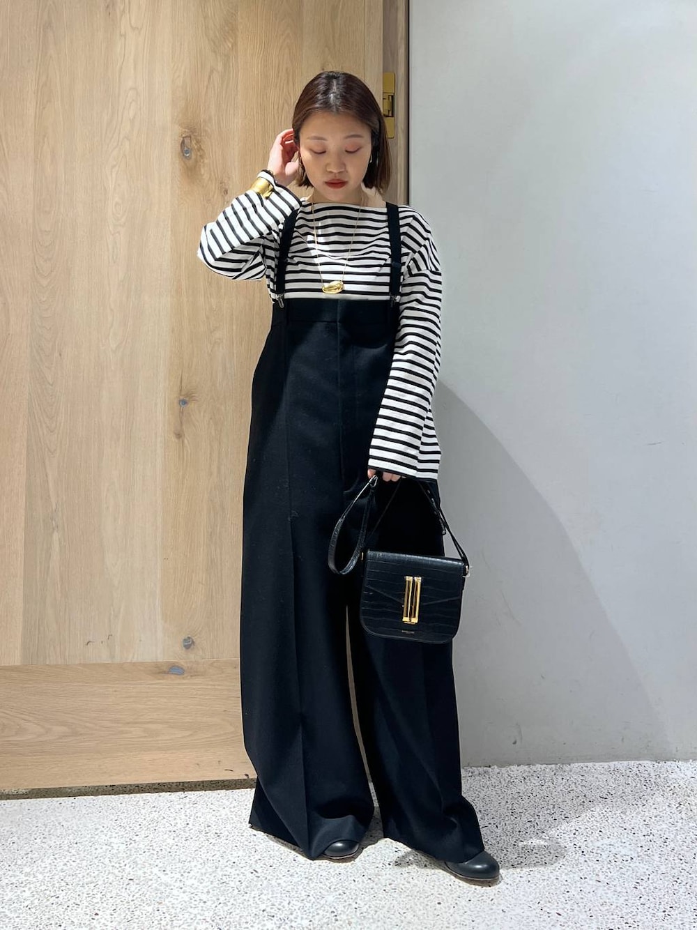 Curensology(カレンソロジー)/ウールサロペットパンツを使った人気