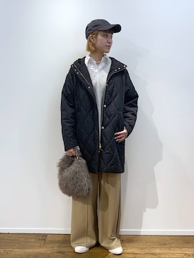 「BARNYARDSTORM（バンヤードストーム）のBARNYARDSTORM / Vネックホールガーメントニット【MADE IN JAPAN】（ニット/セーター）」を使った、MIYUさん（レディース・163cm）の秋コーディネート
