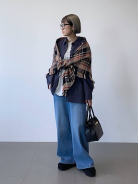 「アイテム（スリッポン）」を使った、MIYUさん（レディース・163cm）の冬コーディネート