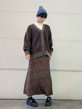 「アイテム（カーディガン/ボレロ）」を使った、有希さん（レディース・160cm）の秋コーディネート