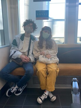 「KBF（ケイビーエフ）のアイテム（パンツ、イエロー系）」を使った、✳︎つくし✳︎さん（レディース・153cm）の秋コーディネート