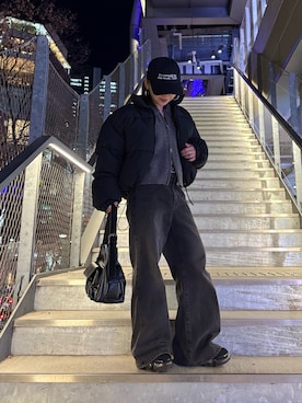 「COLONY 2139（コロニートゥーワンスリーナイン）のアイテム（ショルダーバッグ）」を使った、Mikuさん（レディース・147cm）の冬コーディネート