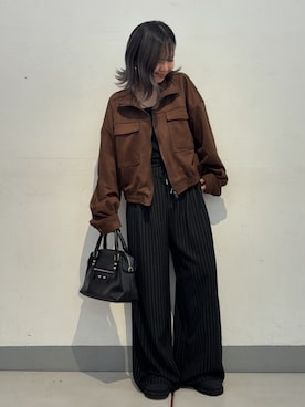 「スエードシューズ」｜「アイテム（パンツ）」を使った、Mikuさん（レディース・147cm）の秋コーディネート