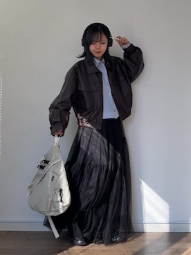 「アイテム（ボディバッグ/ウエストポーチ）」を使った、Mikuさん（レディース・147cm）の秋コーディネート