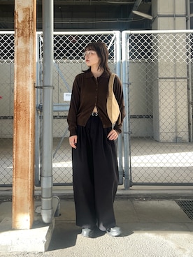 「KBF（ケイビーエフ）のベルトSETタックパンツ（その他パンツ、ブラック系）」を使った、こばさん（レディース・165cm）の秋コーディネート