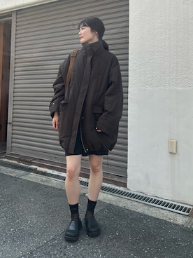 「KBF（ケイビーエフ）のモンスターパテッドミドルコート（その他アウター、ブラウン系）」を使った、こばさん（レディース・165cm）の夏コーディネート
