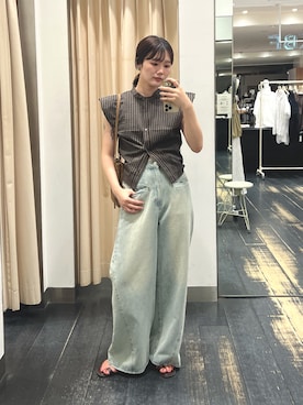 「KBF（ケイビーエフ）のWIDEレッグアジャストデニム（デニムパンツ、ブルー系）」を使った、こばさん（レディース・165cm）の夏コーディネート
