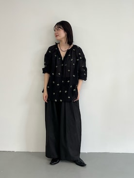 「KBF（ケイビーエフ）のユーズドライクタックWIDEパンツ（その他パンツ、グレー系）」を使った、こばさん（レディース・165cm）の春コーディネート