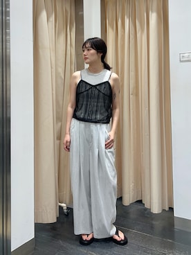 「KBF（ケイビーエフ）のレーストリムキャミソール（キャミソール、ブラック系）」を使った、こばさん（レディース・165cm）の夏コーディネート