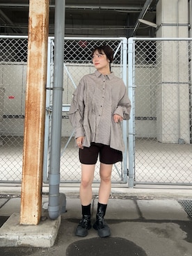 「KBF（ケイビーエフ）のランダムタックチェックシャツ（シャツ/ブラウス、ホワイト系）」を使った、こばさん（レディース・165cm）の秋コーディネート