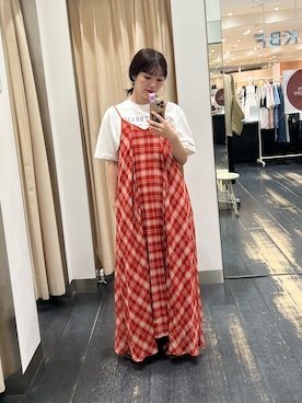 「KBF（ケイビーエフ）のチェックプリーツキャミワンピース（ワンピース、レッド系）」を使った、こばさん（レディース・165cm）の夏コーディネート