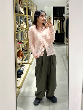 「KBF（ケイビーエフ）のアイテム（スラックス）」を使った、furi82さん（レディース・165cm）の冬コーディネート