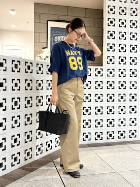 「URBAN RESEARCH Sonny Label(アーバンリサーチサニーレーベル)の2WAYワイドハンドバッグ(ハンドバッグ、ブラウン系)」を使った、yokouchiさん(レディース・164cm)の夏コーディネート