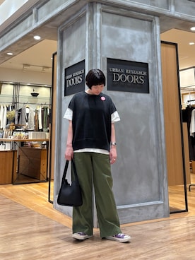 「URBAN RESEARCH DOORS（アーバンリサーチドアーズ）のハーフムーンワンハンドルバッグ（ハンドバッグ、ブラック系）」を使った、abeさん（レディース・158cm）の秋コーディネート