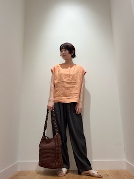 「URBAN RESEARCH DOORS（アーバンリサーチドアーズ）のリネンスキッパーフレンチブラウス（シャツ/ブラウス、オレンジ系）」を使った、abeさん（レディース・158cm）の夏コーディネート