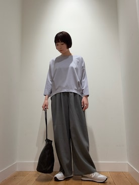 「URBAN RESEARCH DOORS（アーバンリサーチドアーズ）のコットンバックタック7分袖プルオーバー（Tシャツ/カットソー、パープル系）」を使った、abeさん（レディース・158cm）の春コーディネート