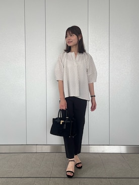 「NOLLEY’S Sophi（ノーリーズソフィ）のアイテム（パンツ）」を使った、SHIHOさん（レディース・162cm）の夏コーディネート