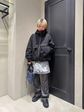「アイテム（マウンテンパーカー）」を使った、ユウチャンさん（レディース・162cm）の秋コーディネート