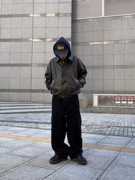 「アイテム（パーカー）」を使った、高尾尚樹さん（メンズ・165cm）の秋コーディネート