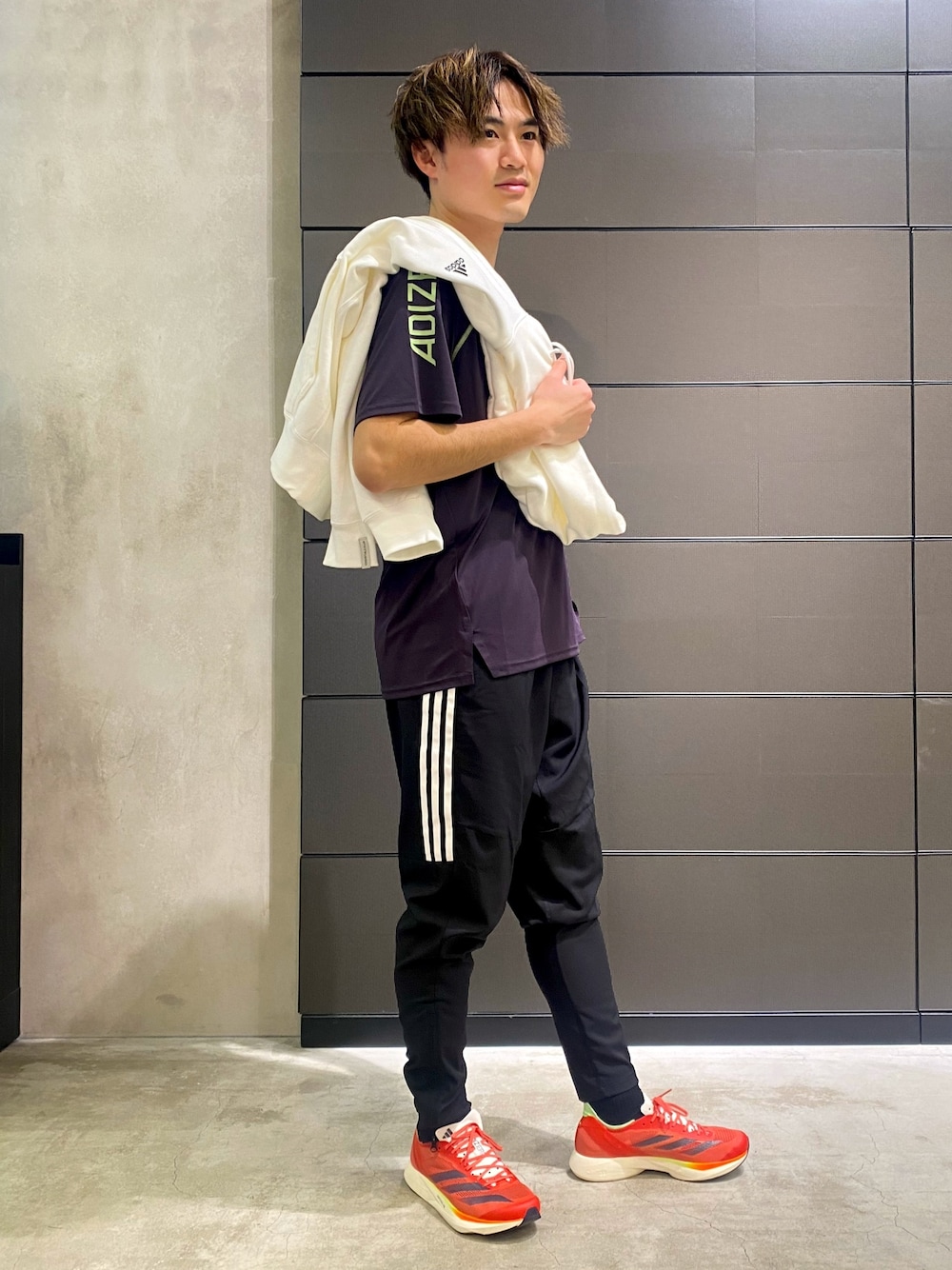 SY(アディダス ブランドセンター RAYARD MIYASHITA PARK