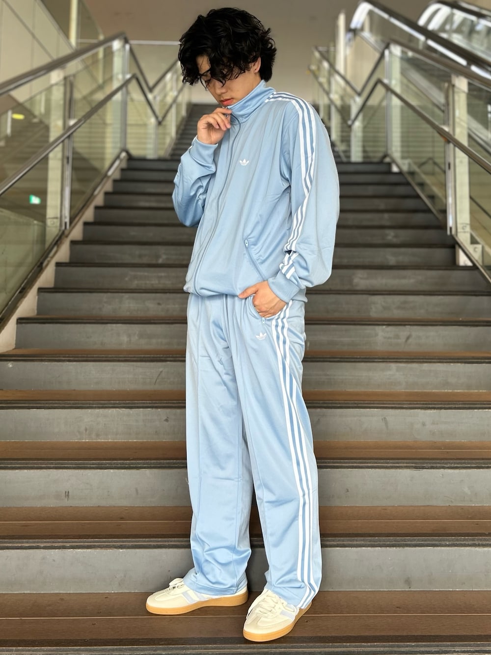 adidas snidel ブラウン ジャージパンツ アディダス オリジナルス