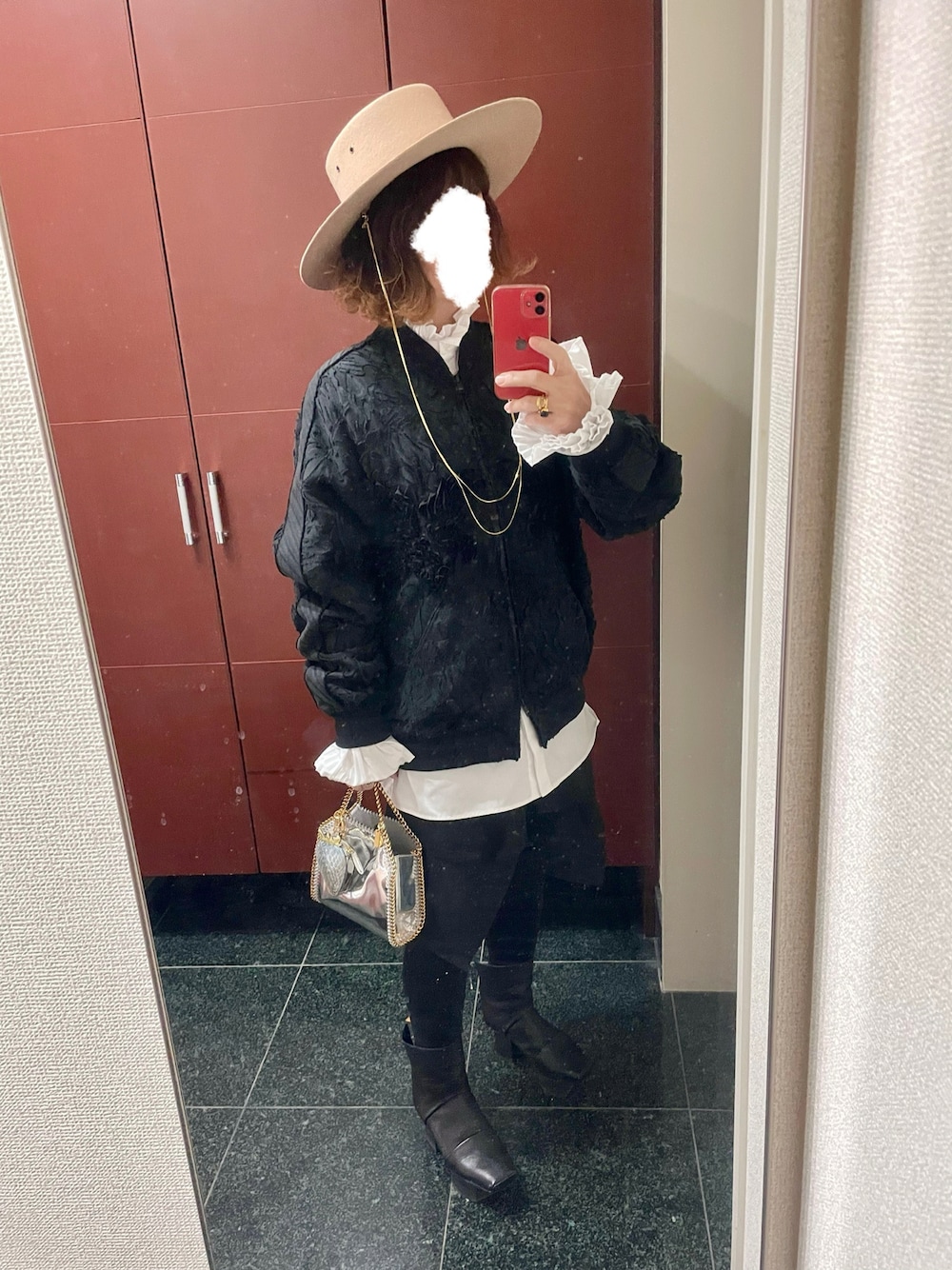 「TAAKKのアイテム（ブルゾン、ブラック系）」を使った、ゆきえさん（レディース・153cm）の冬コーディネートの1枚目の写真