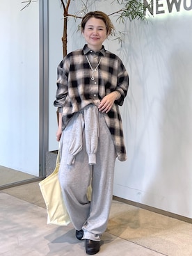 「アイテム（トートバッグ）」を使った、Hiromさん（レディース・154cm・40代）の秋コーディネート