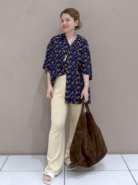 「SALON adam et rope'（サロン アダム エ ロペ）の【BIRKENSTOCK(ビルケンシュトック)】Arizona Big Buckle / アリゾナ ビッグバックル EVA（サンダル、ホワイト系）」を使った、Hiromさん（レディース・154cm）の夏コーディネート