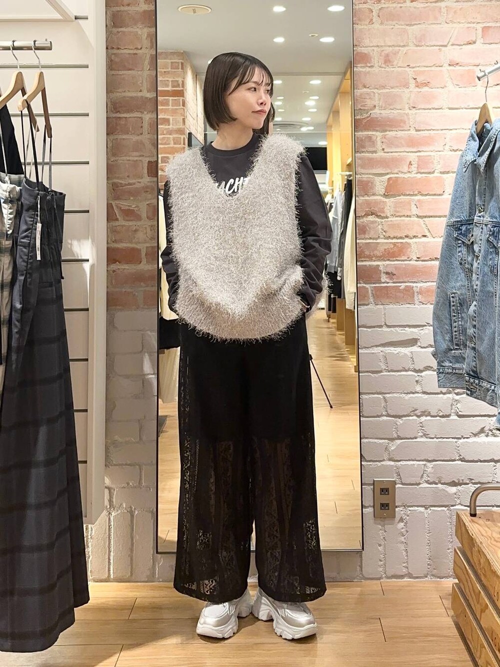 ichi58(LOWRYS FARM ルミネ荻窪)｜LOWRYS FARMのTシャツ/カットソーを使ったコーディネート - WEAR
