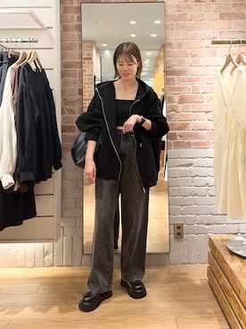 「LOWRYS FARM（ローリーズファーム）のビジューワイドストレートＰ 136104（デニムパンツ）」を使った、ichi58さん（レディース・158cm・30代）の秋コーディネート