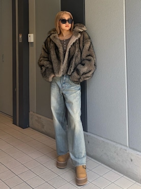 「アイテム（スリッポン）」を使った、RENAさん（レディース・162cm）の秋コーディネート