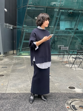 美品Loungedressスウェットライクニットキャメル裾サイドスリット完売人気 LOUNGEDRESS（ラウンジドレス）の「スウェットライクニット（ニット