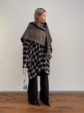 「LOUNGEDRESS（ラウンジドレス）のフェイクムートンリバーシブルストール（マフラー、ベージュ系）」を使った、_yoshinosan__さん（レディース・160cm）の秋コーディネート