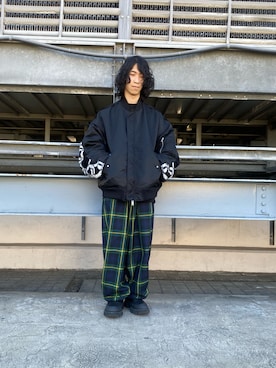 「Danke schon」｜「アイテム（MA-1）」を使った、NABEさん（メンズ・169cm）の冬コーディネート