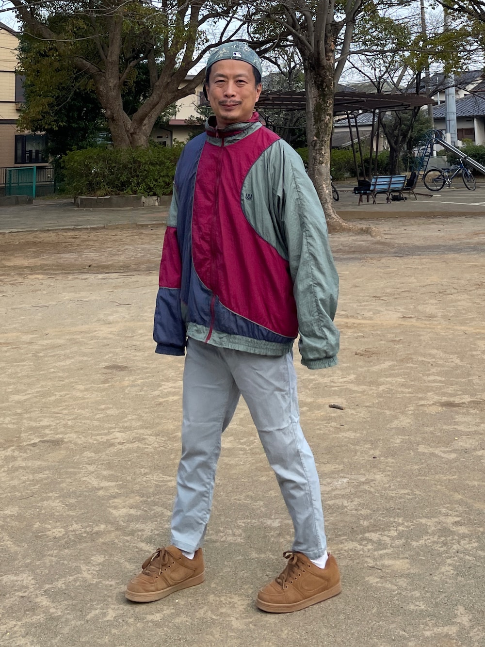「おっさん、スポーツmix」｜「古着のアイテム（ナイロンジャケット、その他）」を使った、susumubb1さん（メンズ・172cm）の春コーディネートの1枚目の写真