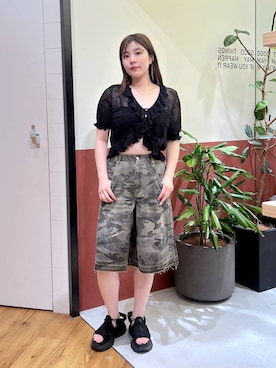 「RAGEBLUE（レイジブルー）の加工ワイドハーフパンツ（デニムパンツ、グリーン系）」を使った、mayukaさん（レディース・162cm）の夏コーディネート