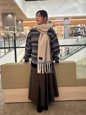 「RAGEBLUE（レイジブルー）のアソートフトフリンジマフラー（マフラー）」を使った、mayukaさん（レディース・162cm）の秋コーディネート