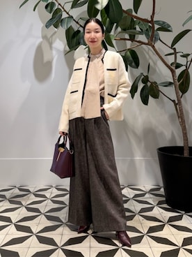 「アイテム（パンプス、レッド系）」を使った、Nito_TOMORROWLANDさん（レディース・158cm）の秋コーディネート