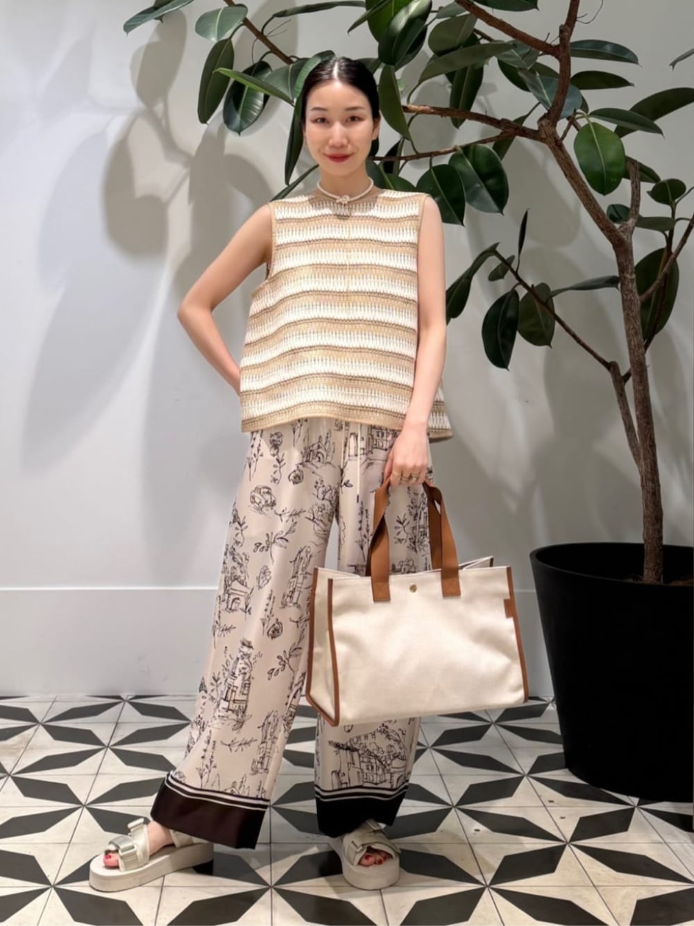 プロヴァンスプリント ストレートパンツ TOMORROWLAND collection パンツ プロヴァンスプリント