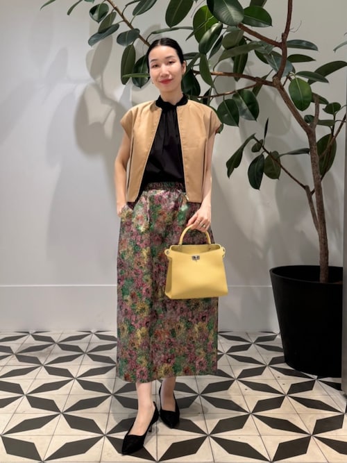 コットンリネンリバー ジップアップジレ（ベスト）｜TOMORROWLAND