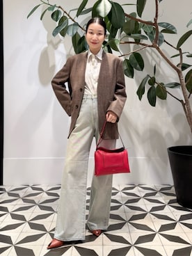 「柄シャツ」｜「アイテム（ノーカラージャケット）」を使った、Nito_TOMORROWLANDさん（レディース・158cm）の冬コーディネート