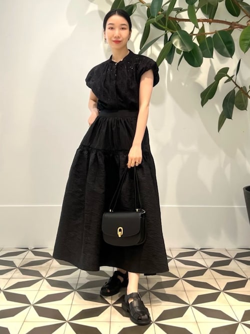極美品✨24SS ボールジィ ロロンフラワーエンブロイダリー ギャザースリーブ 24SS✨未使用級✨ボールジィ ロロンフラワーエンブロイダリー