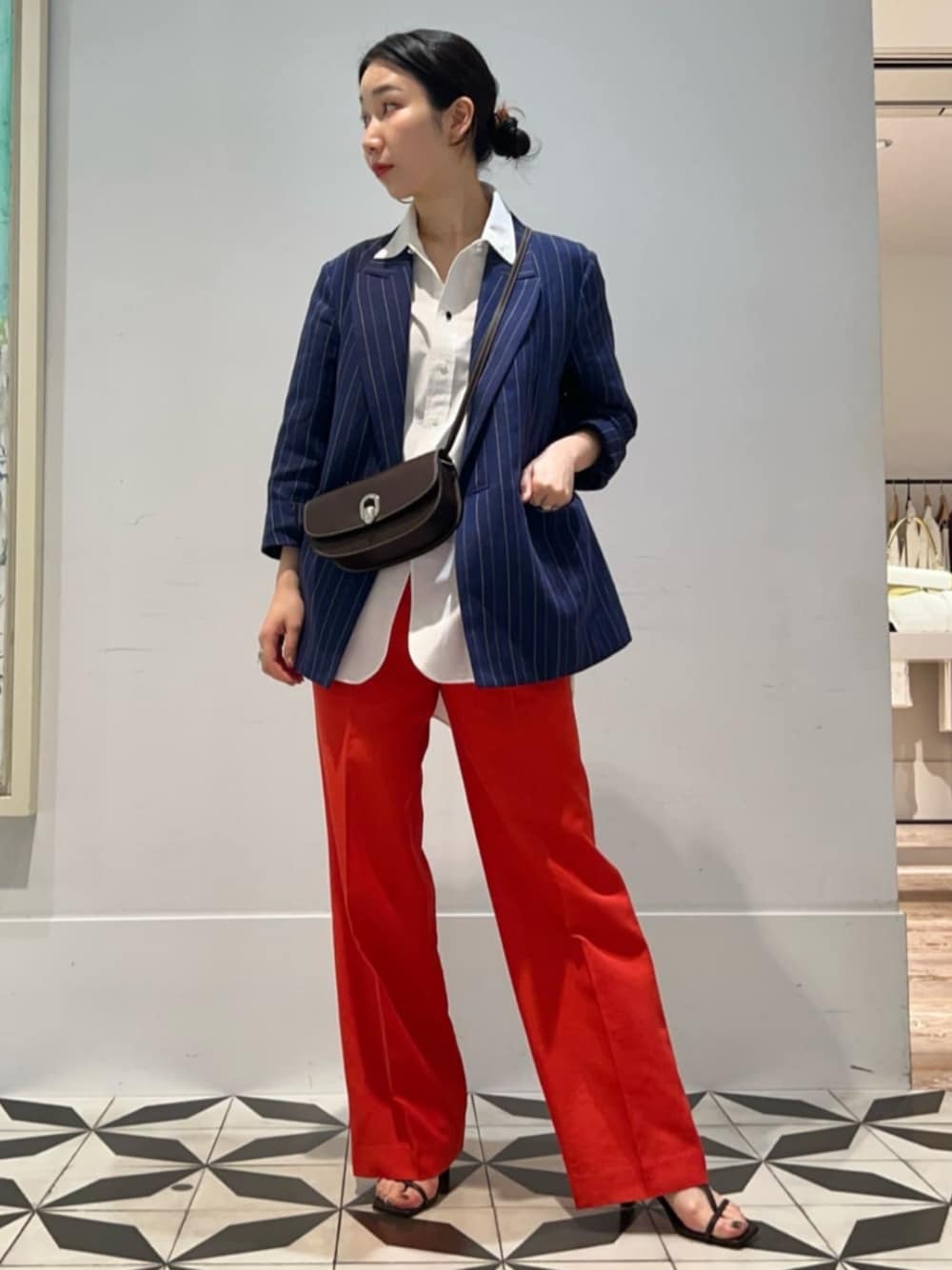 MACPHEE（マカフィー）の「ダブルカバーリネン ピークドラペル 