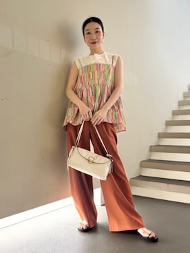 「TOMORROWLAND （トゥモローランド）のアイテム（ショルダーバッグ）」を使った、Nito_TOMORROWLANDさん（レディース・158cm）の夏コーディネート