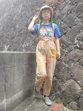 「ハイトーンカラー」｜「アイテム（オールインワン・サロペット）」を使った、shioriinachさん（レディース・157cm）の秋コーディネート