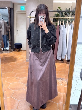 「RIVE DROITE（リヴドロワ）の【モダンな印象】ブラッシュドクロスサイドタックスカート（スカート）」を使った、rinkaさん（レディース・162cm）の秋コーディネート